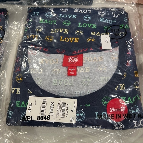 Family Pajamas Other - BAG047. NWT Love Pajamas Set, Created for Macy's Women’s Small